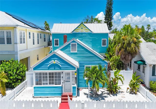 Homes for sale in St Pete Beach, FL | 105 21st Ave, St Pete Beach, FL 33706 | MLS# TB8520827