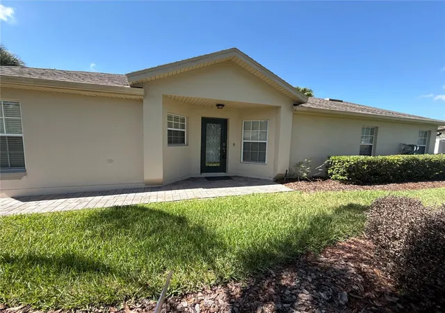 Photo 3 of Single family home for sale at 674 Vineyard Way, Kissimmee, FL 34759 | MLS# S5152148 | Listing updated on 2026-10-07
