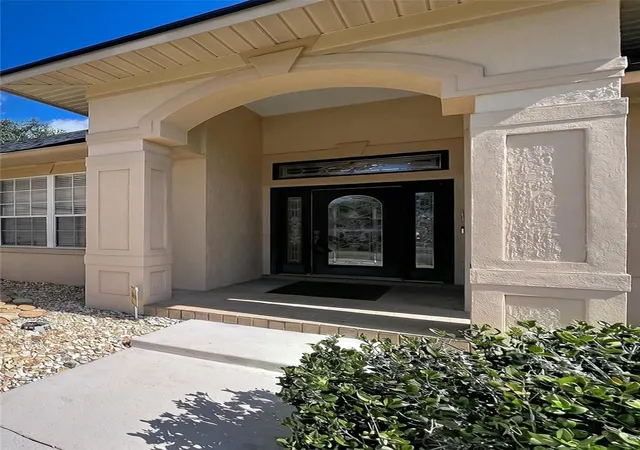Photo 2 of Single family home for sale at 1826 Westminster Ct, Lakeland, FL 33809 | MLS# L4962885 | Listing updated on 2026-10-04