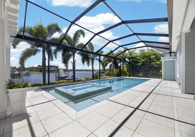 Photo 2 of Single family home for sale at 825 Manns Harbor Dr, Apollo Beach, FL 33572 | MLS# TB8520847 | Listing updated on 2026-09-05
