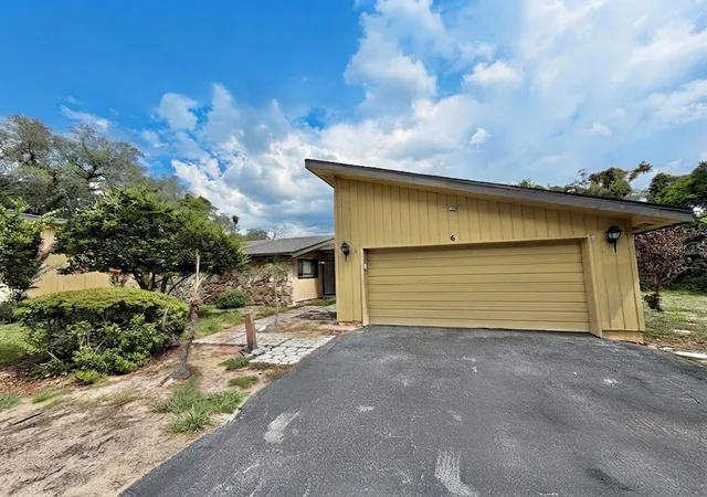 Photo 1 of Townhouse for sale at 6 Robyn Ln, Haines City, FL 33844 | MLS# O6418151 | Listing updated on 2026-08-15