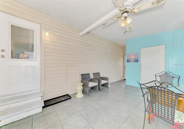 Photo 4 of Manufactured home for sale at 6639 Vista Ln, North Port, FL 34287 | MLS# N6144767 | Listing updated on 2026-07-22