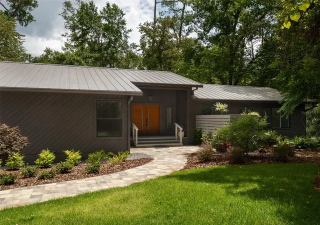 2nd image of 3104 Nw 21st Ave, Gainesville, FL 32605 | MLS# GC541322