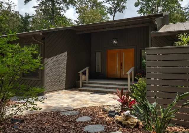 3rd image of 3104 Nw 21St Ave, Gainesville, FL 32605 | MLS# GC541322