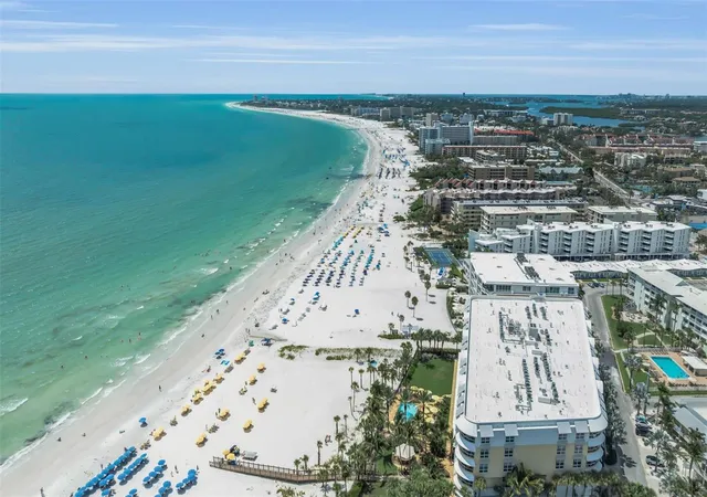 47th image of 915 Seaside Dr #611, Sarasota, FL 34242 | MLS# A4697522