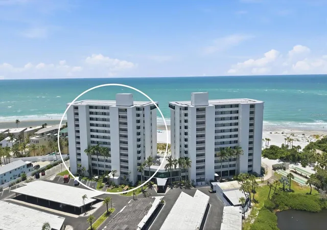 Listing Photo 5 - Condo for sale in building located at 20 Whispering Sands Dr, Sarasota, FL 34242 - Unit #501