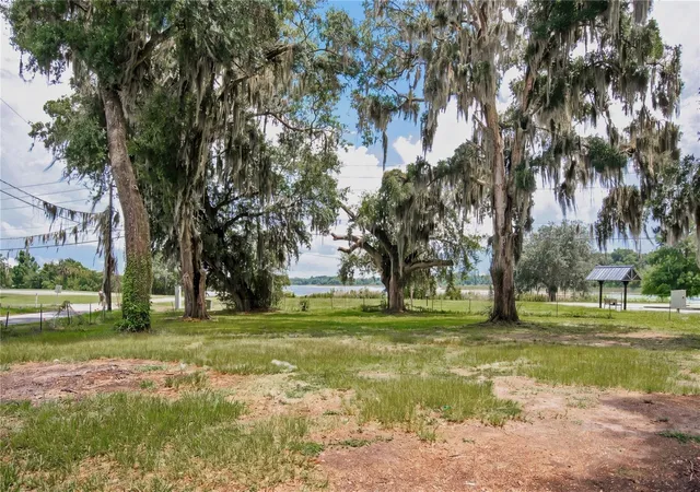 Photo 3 of Land for sale at 720 Huntington Rd, Crescent City, FL 32112 | MLS# O6418179 | Listing updated on 2026-07-08