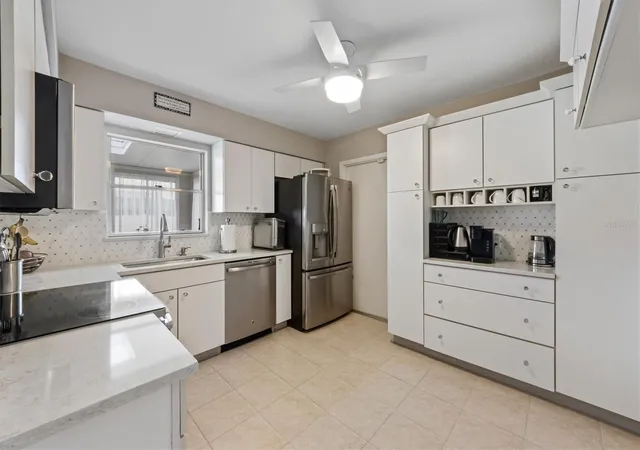 Photo 2 of Single family home for sale at 3512 21st Avenue W, Bradenton, FL 34205 | MLS# A4697525 | Listing updated on 2026-09-28