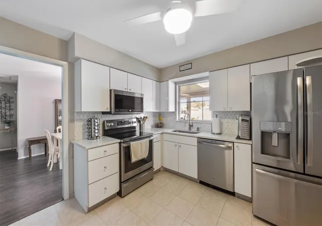 Photo 3 of Single family home for sale at 3512 21st Avenue W, Bradenton, FL 34205 | MLS# A4697525 | Listing updated on 2026-09-28