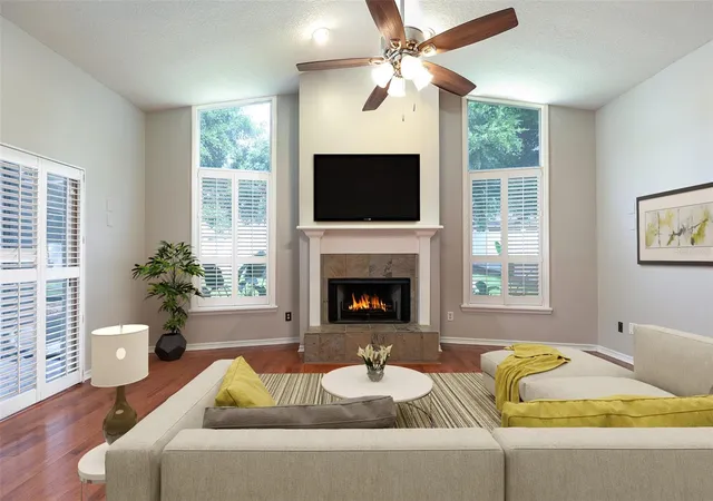 5th image of 1058 Almond Tree Cir, Orlando, FL 32835 | MLS# O6418186
