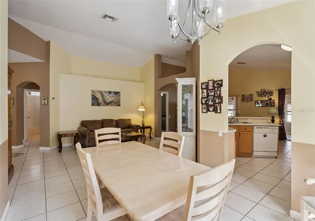 Homes for sale in Kissimmee, FL | 3136 Cranes Cove Loop, Kissimmee, FL 34741 | MLS# O6418187
