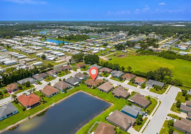 Photo 4 of Single family home for sale at 3215 55th Street E, Palmetto, FL 34221 | MLS# A4697527 | Listing updated on 2026-08-19