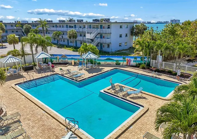 37th image of 5980 Shore Blvd S #909, Gulfport, FL 33707 | MLS# TB8520909