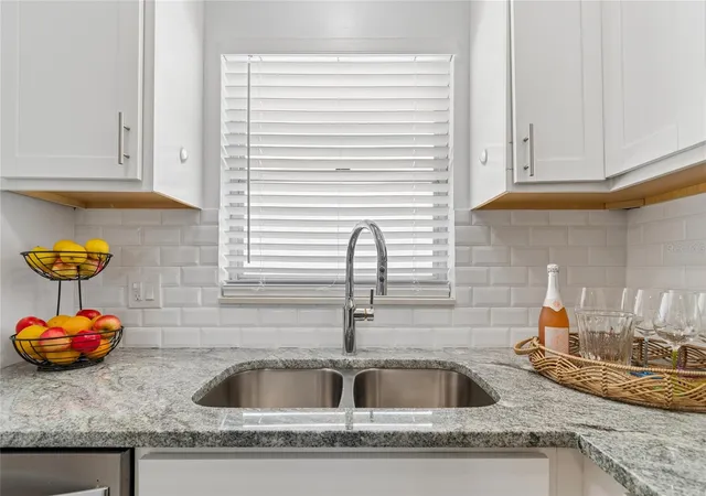 Photo 4 of Condo for sale at 5980 Shore Blvd S #909, Gulfport, FL 33707 | MLS# TB8520909 | Listing updated on 2026-08-28