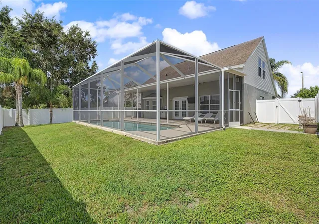 Homes for sale in Lutz, FL | 24520 Summer Wind Ct, Lutz, FL 33559 | MLS# TB8520911