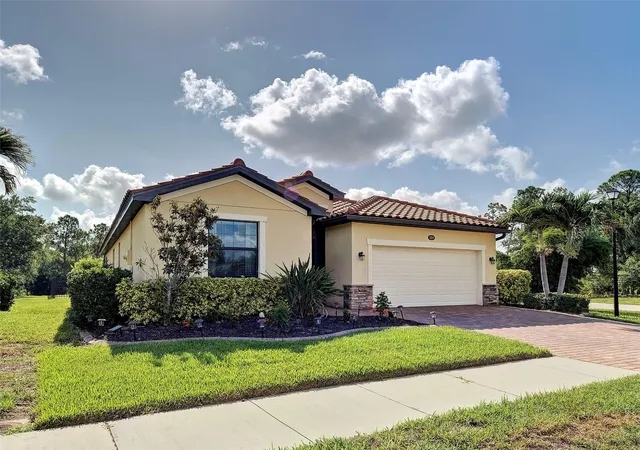 Photo 1 of Sale Pending at 12390 Cinqueterre Dr, Venice, FL 34293 | MLS# N6144769 | Listing updated on 2026-07-28