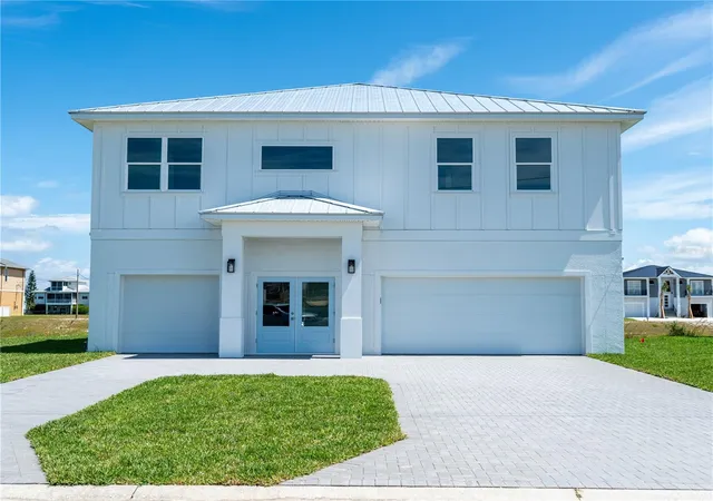Photo 3 of Single family home for sale at 4050 Jewfish Dr, Hudson, FL 34667 | MLS# TB8520924 | Listing updated on 2026-08-22