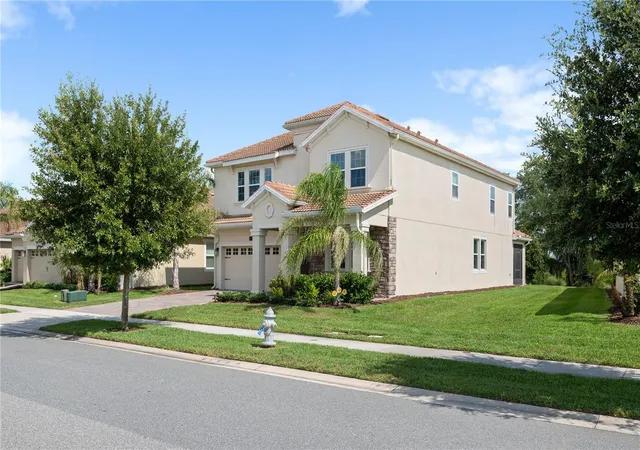 3rd image of 8926 Fallen Oak Dr, Davenport, FL 33896 | MLS# O6418201