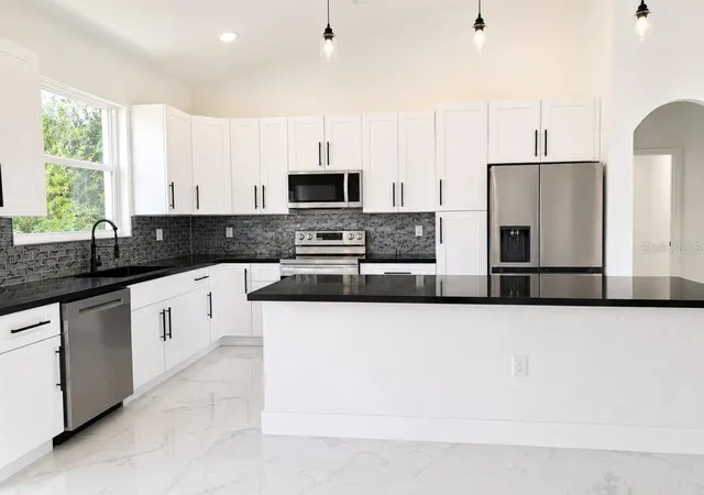 2nd image of 3476 Se Hwy 484, Belleview, FL 34420 | MLS# A4697533