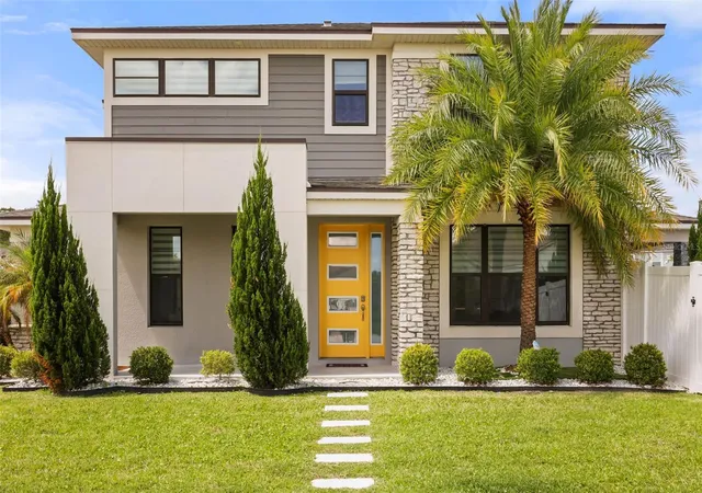 Photo 1 of Single family home for sale at 2518 Empress Dr, Kissimmee, FL 34741 | MLS# O6418213 | Listing updated on 2026-07-23