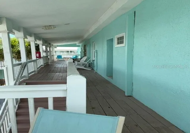 3rd image of 301 S Central Ave, Flagler Beach, FL 32136