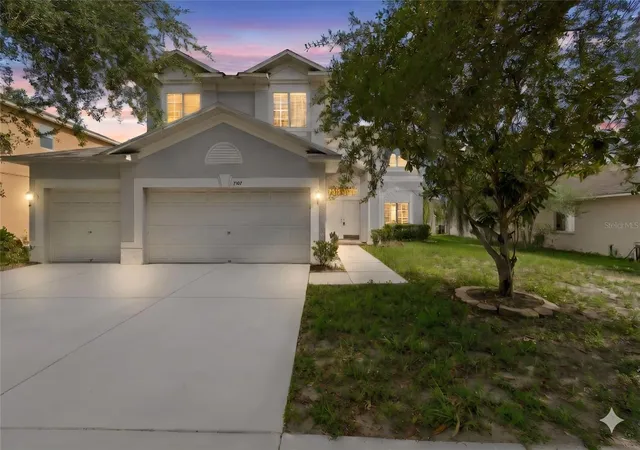 Homes for sale in Valrico, FL | 3307 Pine Top Dr, Valrico, FL 33594 | MLS# TB8520958