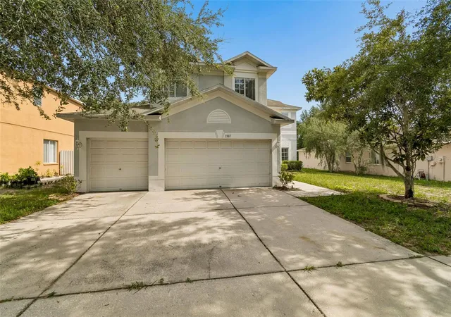 Homes for sale in Valrico, FL | 3307 Pine Top Dr, Valrico, FL 33594 | MLS# TB8520958