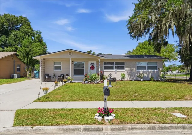 Photo 1 of Single family home for sale at 1410 Kozart Ct, Orlando, FL 32811 | MLS# O6418244 | Listing updated on 2026-08-27