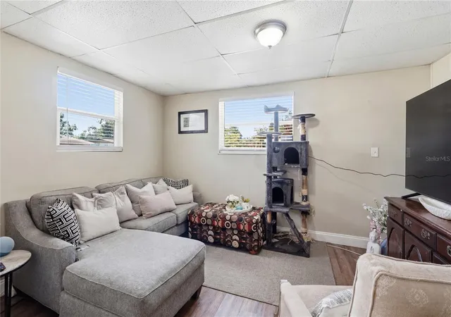 Photo 3 of Single family home for sale at 1410 Kozart Ct, Orlando, FL 32811 | MLS# O6418244 | Listing updated on 2026-08-27