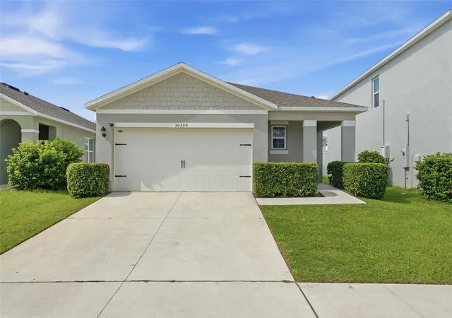 Single family home for sale at 30309 Armenia Rd, LEESBURG, FL 34748 | MLS# G5114006