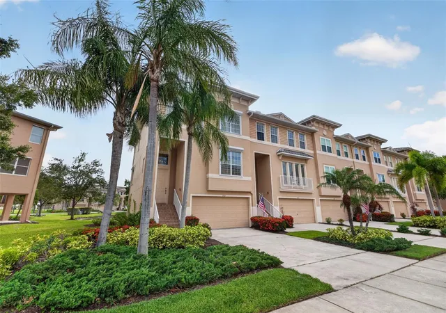 Photo 2 of Townhouse for sale at 7172 Islamorada Cir, Seminole, FL 33777 | MLS# TB8520971 | Listing updated on 2026-09-13