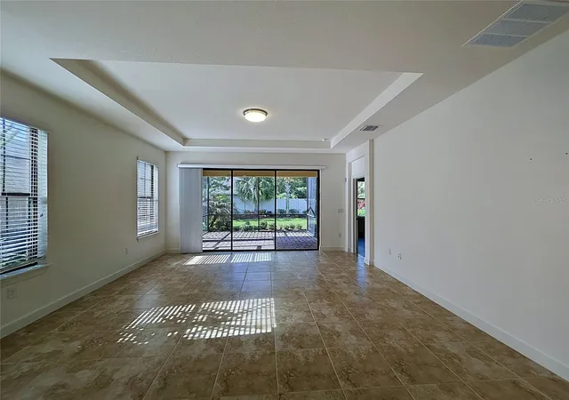 Photo 4 of Single family home for sale at 8335 Alberata Vista Dr, Tampa, FL 33647 | MLS# TB8520978 | Listing updated on 2026-08-07