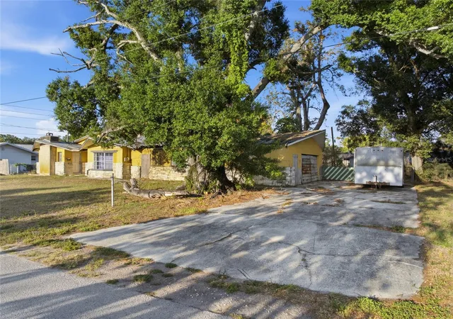 Photo 2 of Single family home for sale at 8181 61st Lane N, Pinellas Park, FL 33781 | MLS# TB8520980 | Listing updated on 2026-06-19