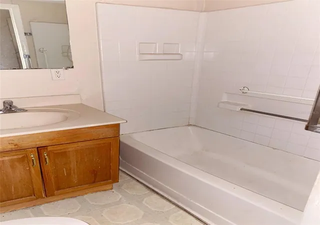 12th image of 3213 E Diana St, Tampa, FL 33610 | MLS# TB8520987