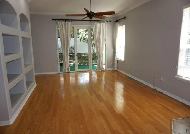 Photo 2 of Townhouse for sale at 8406 Frescada Ct, Orlando, FL 32836 | MLS# O6418260 | Listing updated on 2026-08-13