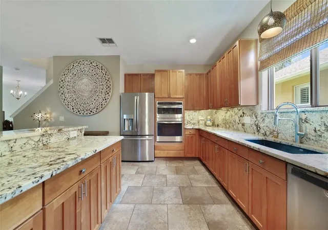 Photo 3 of Single family home for sale at 2254 Abey Blanco Dr, Orlando, FL 32828 | MLS# O6418261 | Listing updated on 2026-09-12