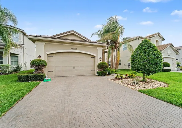 2nd image of 30867 Lindentree Dr, Wesley Chapel, FL 33543 | MLS# TB8521005