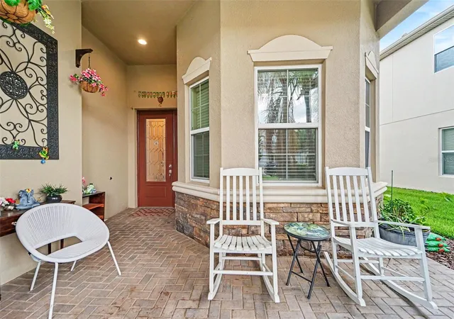 3rd image of 30867 Lindentree Dr, Wesley Chapel, FL 33543 | MLS# TB8521005