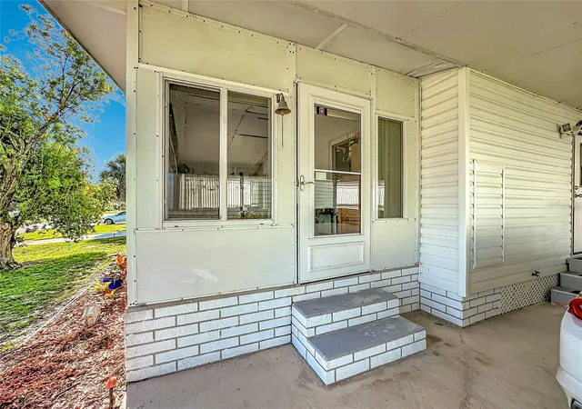 Photo 4 of Manufactured home for sale at 8227 Cinnamon Ln, Port Saint Lucie, FL 34952 | MLS# N6144773 | Listing updated on 2026-09-04