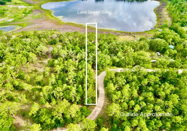 3rd image of 125 Silver Dollar Pond Rd, Hawthorne, FL 32640 | MLS# GC541335