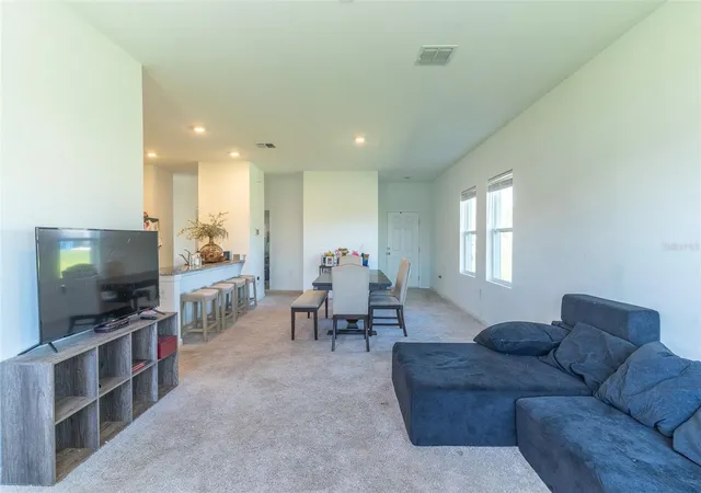 Photo 2 of Single family home for sale at 436 Hennepin Loop, Lake Wales, FL 33898 | MLS# L4962903 | Listing updated on 2026-08-20