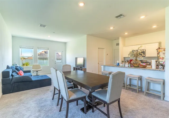Photo 4 of Single family home for sale at 436 Hennepin Loop, Lake Wales, FL 33898 | MLS# L4962903 | Listing updated on 2026-08-20