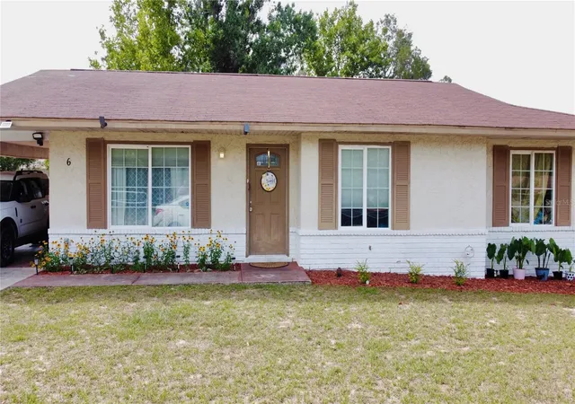 Photo 2 of Single family home for sale at 6 Spring Ln Way, Ocala, FL 34472 | MLS# OM726984 | Listing updated on 2026-10-06