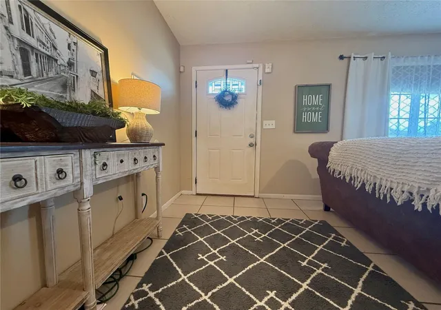 Photo 3 of Single family home for sale at 6 Spring Ln Way, Ocala, FL 34472 | MLS# OM726984 | Listing updated on 2026-10-06