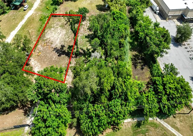 1st image of 9924 Rockhill Rd, Thonotosassa, FL 33592 | MLS# TB8521052