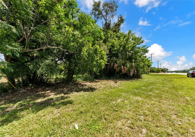 39th image of 9924 Rockhill Rd, Thonotosassa, FL 33592 | MLS# TB8521052