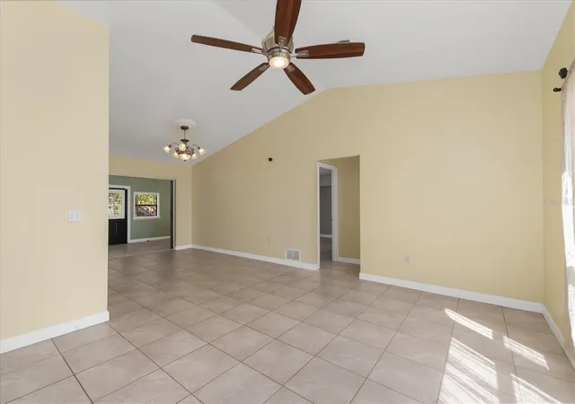4th image of 10033 Stonecrop Ave, Englewood, FL 34224 | MLS# C7527534