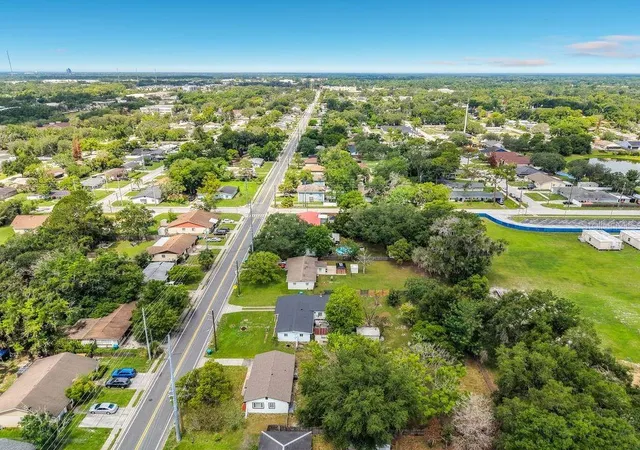 70th image of 825 E Church Ave, Longwood, FL 32750 | MLS# O6418314