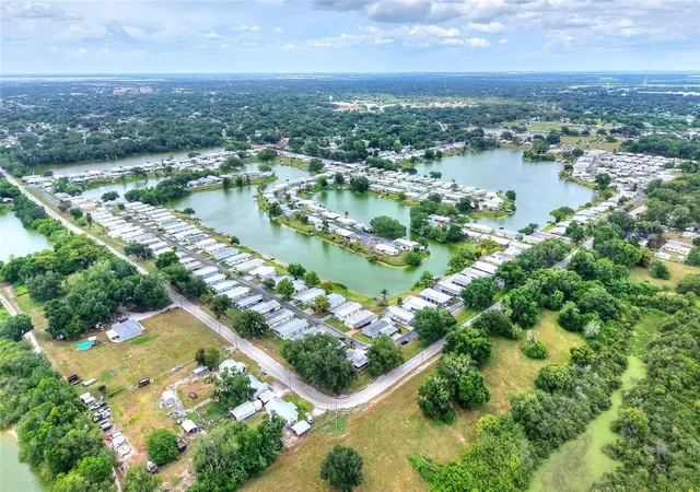 Photo 100 of Manufactured home for sale at 2055 S Floral Ave #262, Bartow, FL 33830 | MLS# B4902291 | Listing updated on 2026-09-12