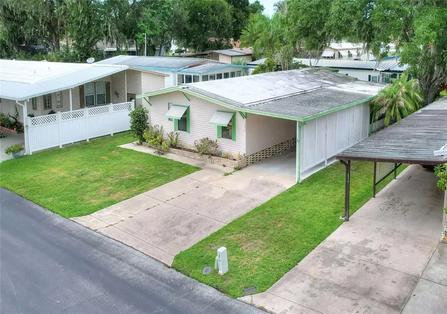 Photo 3 of Manufactured home for sale at 2055 S Floral Ave #296, Bartow, FL 33830 | MLS# B4902292 | Listing updated on 2026-09-17